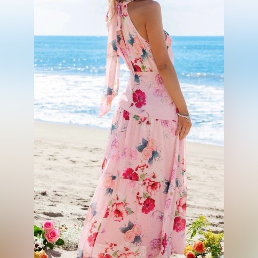 Cupshe Floral Garden Stroll Maxi
Dress Size Small 🌸🌼🌻